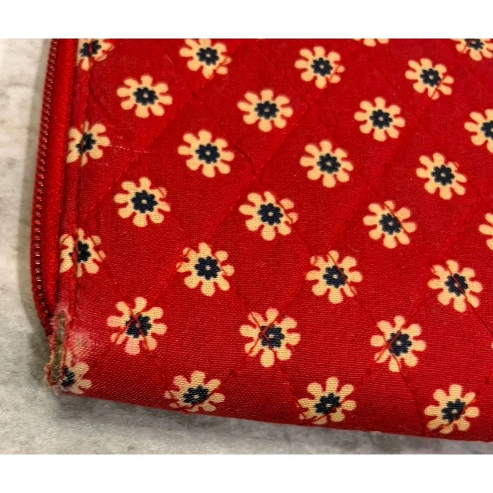 Vera Bradley "Americana Red" Wallet (Released in 2003) - Picture 9 of 16